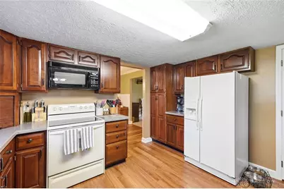 1667 Bending Tree Drive, New Carlisle, OH 45344 - Photo 18