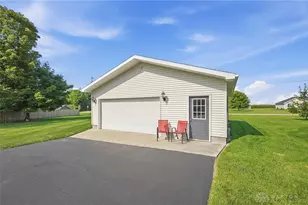 1667 Bending Tree Dr, New Carlisle, OH 45344 - Photo 50