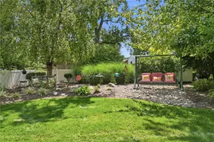 271 Edgebrook Dr, Centerville, OH 45459 - Photo 50