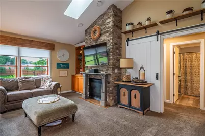 3059 Countryside Lane, Franklin, OH 45342 - Photo 6