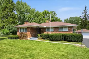 1217 Lincoln Park Blvd, Kettering, OH 45429 - Photo 1