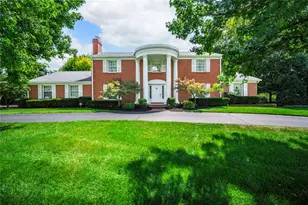 1010 Brittany Hills Dr, Centerville, OH 45459 - Photo 1