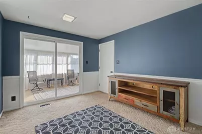 1154 Rona Parkway Drive, Fairborn, OH 45324 - Photo 16