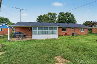 1154 Rona Pkwy Dr, Fairborn, OH 45324 - Photo 46