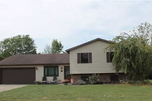 2022 El Camino Dr, Xenia, OH 45385 - Photo 1