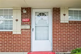 6687 Hubbard Dr, Dayton, OH 45424 - Photo 2