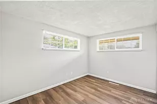 6687 Hubbard Dr, Dayton, OH 45424 - Photo 8