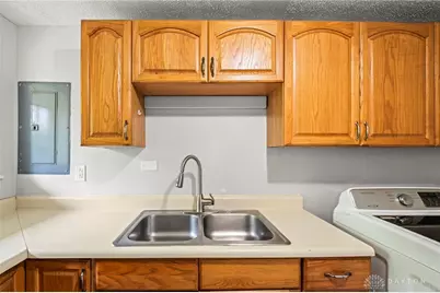 6687 Hubbard Drive, Dayton, OH 45424 - Photo 6