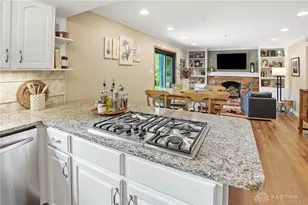 370 Jenny Ln, Washington Twp, OH 45459 - Photo 18