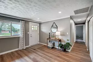 4455 Kitridge Rd, Dayton, OH 45424 - Photo 6