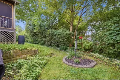 264 Napoleon Drive, Dayton, OH 45429 - Photo 34