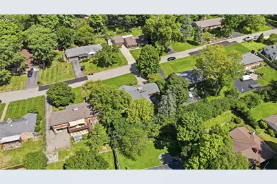 264 Napoleon Drive, Dayton, OH 45429 - Photo 6