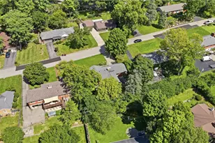 264 Napoleon Dr, Dayton, OH 45429 - Photo 6