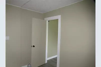 104 W 33rd, Connersville, IN 47331 - Photo 12