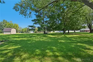 1040 Huron Trail, Jamestown Vlg, OH 45335 - Photo 22