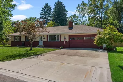 4475 Willow Run Drive, Beavercreek, OH 45430 - Photo 2