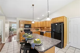 4004 Blue Spruce Ct, Jamestown Vlg, OH 45335 - Photo 12