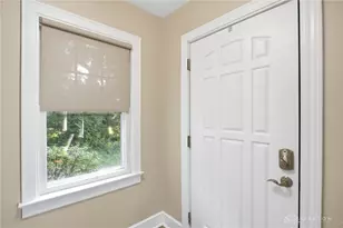 636 W 2nd St, Springfield, OH 45504 - Photo 8