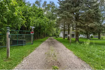 4585 S Dayton Brandt Road, New Carlisle, OH 45344 - Photo 2