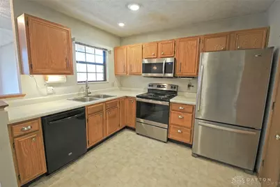 2587 Allister Circle, Miamisburg, OH 45342 - Photo 14