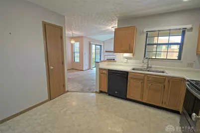 2587 Allister Circle, Miamisburg, OH 45342 - Photo 12