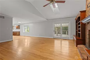 240 E Stonequarry Rd, Vandalia, OH 45377 - Photo 10