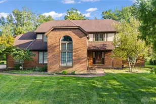 240 E Stonequarry Rd, Vandalia, OH 45377 - Photo 2