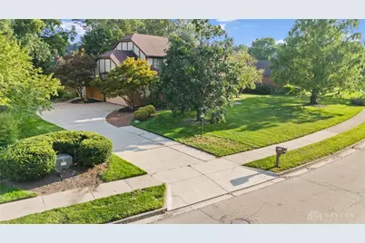240 E Stonequarry Road, Vandalia, OH 45377 - Photo 4