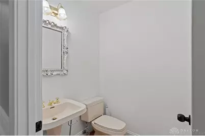 240 E Stonequarry Road, Vandalia, OH 45377 - Photo 20