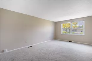 7072 Cliffstone Dr, Dayton, OH 45424 - Photo 4
