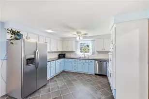 2348 Apricot Dr, Beavercreek, OH 45431 - Photo 8
