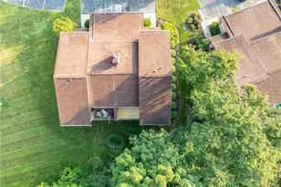 696 Hidden Valley Ct, Fairborn, OH 45324 - Photo 48