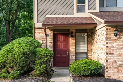 696 Hidden Valley Court, Fairborn, OH 45324 - Photo 4
