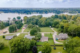 826 Lakengren Dr, Eaton, OH 45320 - Photo 1
