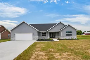 2650 Pleasant View Dr, Troy, OH 45373 - Photo 1