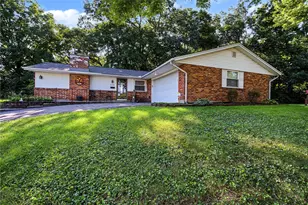 6182 Teagarden Cir, West Carrollton, OH 45449 - Photo 1