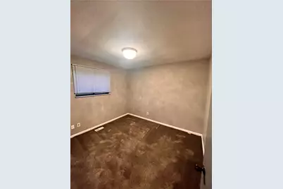 1407 Minstrel Drive, West Carrollton, OH 45449 - Photo 8