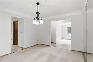 1593 Woodland Trail, Beavercreek Twp, OH 45385 - Photo 12