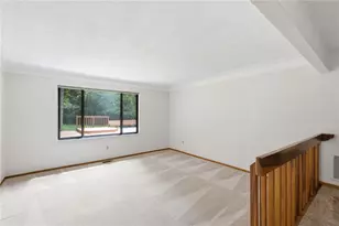 1593 Woodland Trail, Beavercreek Twp, OH 45385 - Photo 8
