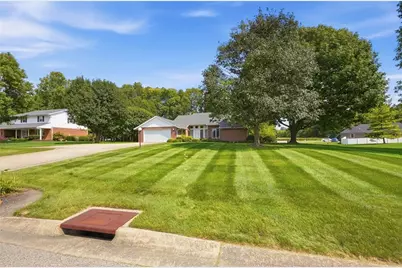 9425 Brenrick Drive, Piqua, OH 45356 - Photo 6
