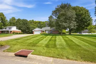 9425 Brenrick Dr, Piqua, OH 45356 - Photo 6