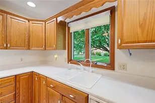 9425 Brenrick Dr, Piqua, OH 45356 - Photo 18