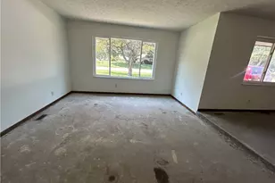 7912 Southbury Dr, Centerville, OH 45458 - Photo 10