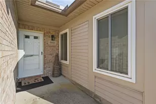3021 Willow Run Cir, Mad River Twp, OH 45323 - Photo 4