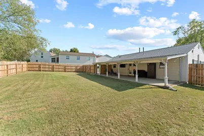 125 E Doris Drive, Fairborn, OH 45324 - Photo 38