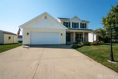 619 Colony Trail, New Carlisle, OH 45344 - Photo 2