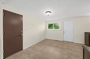 6826 Hubbard Dr, Dayton, OH 45424 - Photo 12