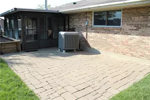 4966 Longford Rd, Huber Heights, OH 45424 - Photo 80