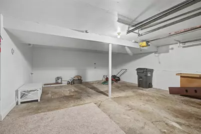 2933 Greenbrook Lane, Cincinnati, OH 45251 - Photo 36