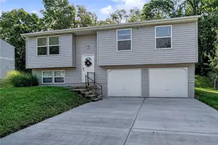 2933 Greenbrook Ln, Cincinnati, OH 45251 - Photo 2
